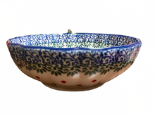 Load image into Gallery viewer, Scalloped Bowl 4.5" Sweet Hearts
