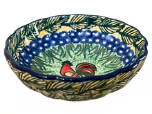 Load image into Gallery viewer, Scalloped Bowl 4.5&quot; Unikat Happy Rooster
