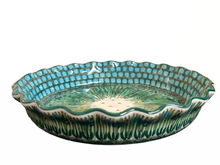 Load image into Gallery viewer, Fluted Pie Baker 10&quot; Unikat Green Lake Grass
