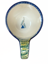 Load image into Gallery viewer, Bowl With Loop Handle 16 oz Unikat Happy Rooster
