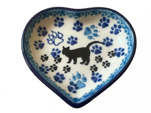Load image into Gallery viewer, Heart Shaped Bowl 3" Boo Boo Kitty
