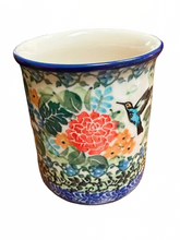 Load image into Gallery viewer, Straight Mug 8 oz Unikat Hummingbird Beauty
