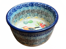 Load image into Gallery viewer, Ramekin 4&quot; Unikat Curious Birdie
