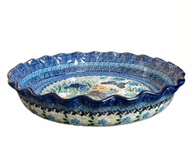 Load image into Gallery viewer, Fluted Pie Baker 10&quot; Unikat Butterfly Garden
