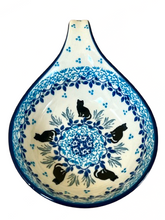 Load image into Gallery viewer, Spoon Rest 7&quot; Sitting Pretty

