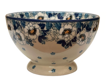 Load image into Gallery viewer, Pedestal Bowl 5.5&quot; White Spring
