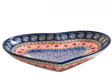 Load image into Gallery viewer, Heart Shaped Platter 7&quot; Aztec Sun

