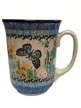 Load image into Gallery viewer, Bistro Mug 17 oz Unikat Butterfly Garden
