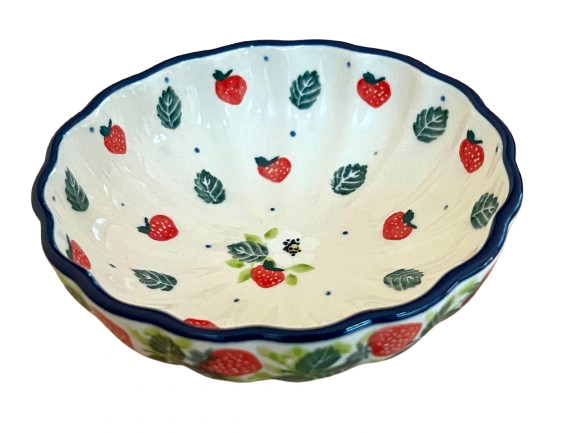 Scalloped Bowl 4.5