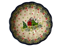 Load image into Gallery viewer, Scalloped Bowl 4.5&quot; Unikat Christmas Cabin
