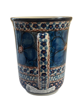 Load image into Gallery viewer, Bistro Mug 17 oz Unikat Cobalt Flowers
