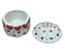 Load image into Gallery viewer, Mini Pretzel Box Love Struck
