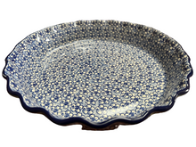 Load image into Gallery viewer, Fluted Pie Baker 10&quot; Daisy Flurry
