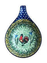 Load image into Gallery viewer, Spoon Rest 7&quot; Unikat Happy Rooster
