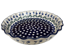 Load image into Gallery viewer, Fluted Pie Baker 10&quot; Bleeding Heart
