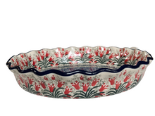 Load image into Gallery viewer, Fluted Pie Baker 10&quot; Crimson Bells
