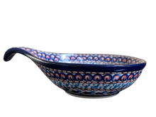 Load image into Gallery viewer, Spoon Rest 7&quot; Unikat Cobalt Flowers
