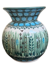 Load image into Gallery viewer, Bubble Vase Unikat Green Lake Grass
